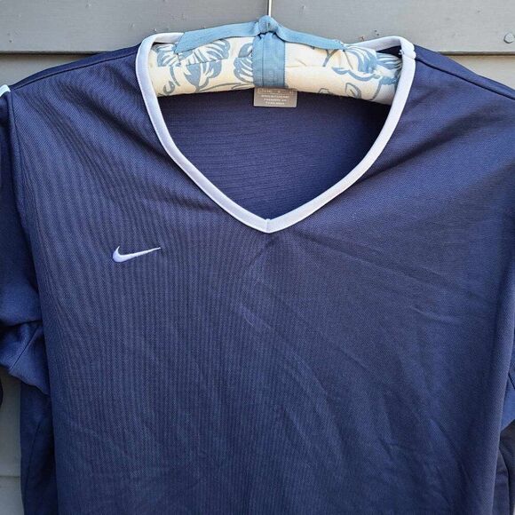 Nike Navy Blue White Vintage Exercise V Neck Tee size Large - Picture 3 of 8